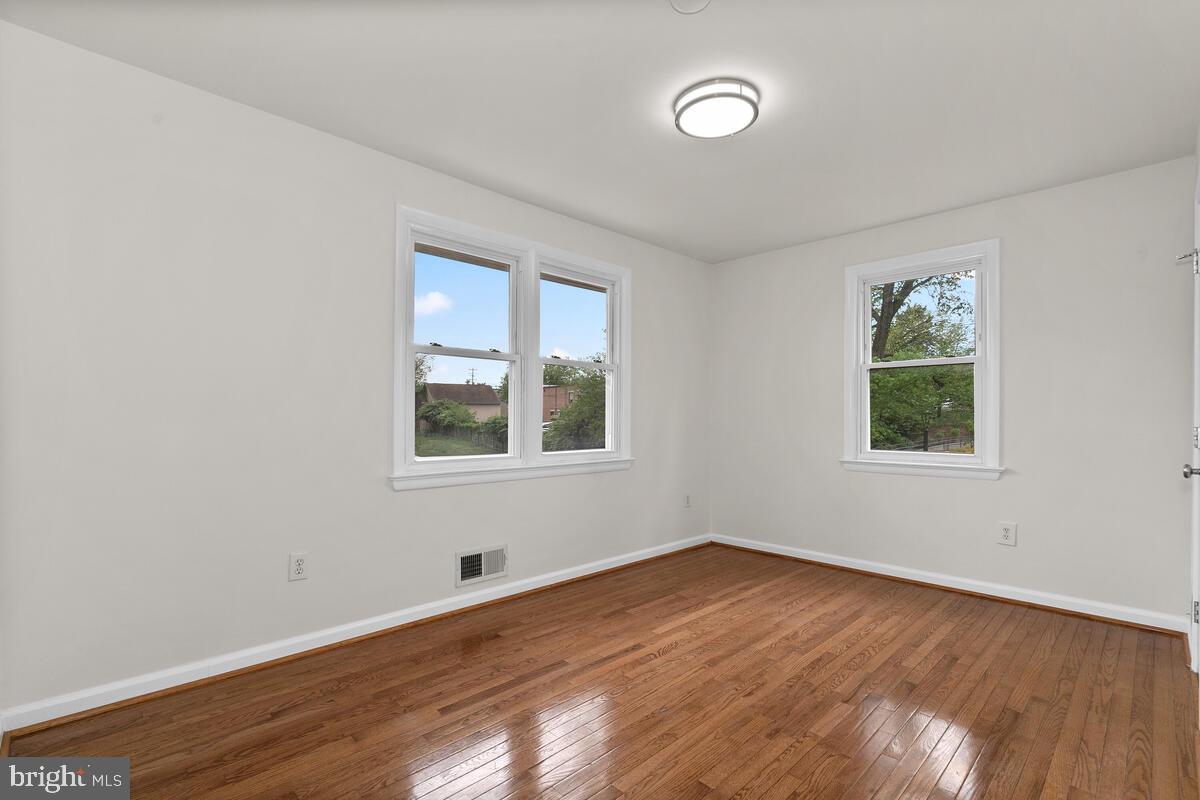 4705 Edgewood Road College Park, MD 20740 - Photo 22 of 38 Gallery Image 22
