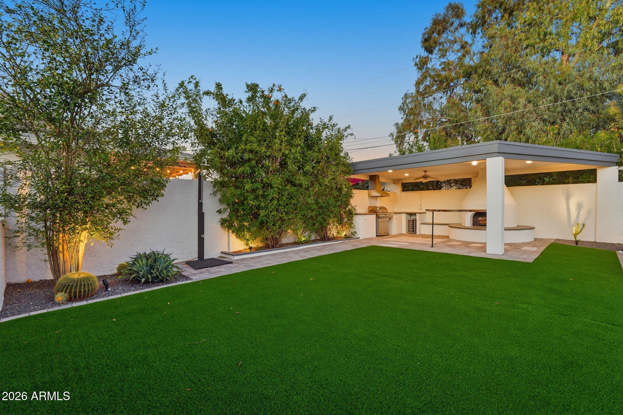 5149 North 34th Street Phoenix, AZ 85018 - Photo 64 of 70 a view of backyard with green space