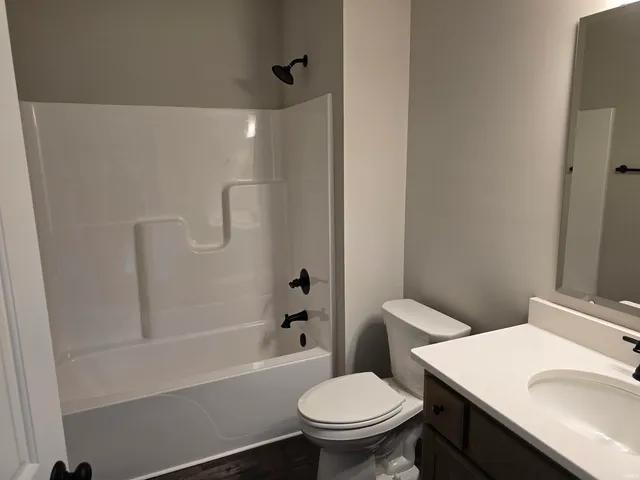 $439,900 | 14141 Hughies Cove, Fort Wayne, IN 46845