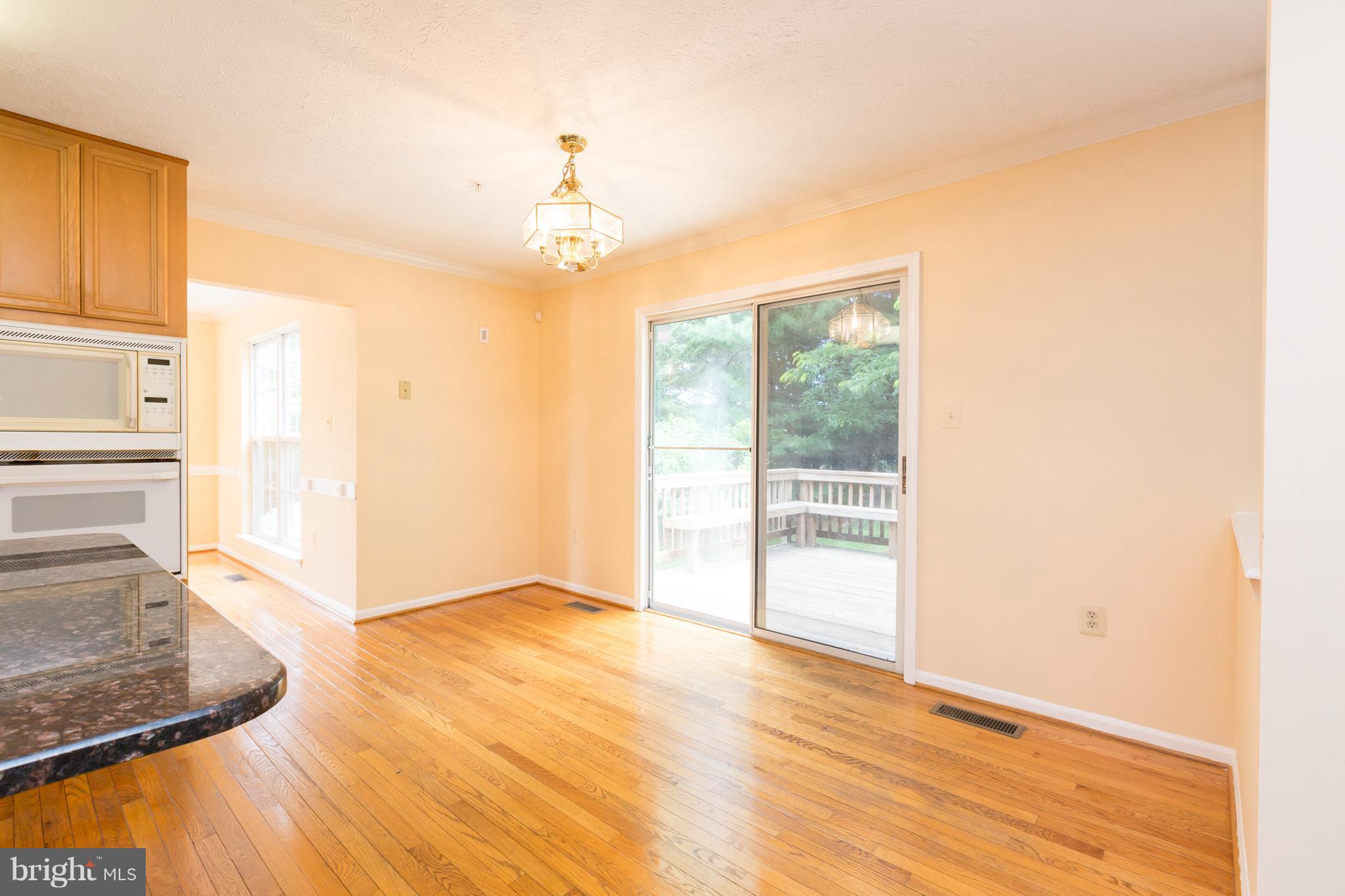 3100 Needleleaf Lane Springdale, MD 20721 - Photo 7 of 28 Kitchen