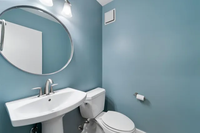 $2,450 | 1200 Nicollet Mall, Unit 218, Minneapolis, MN 55403