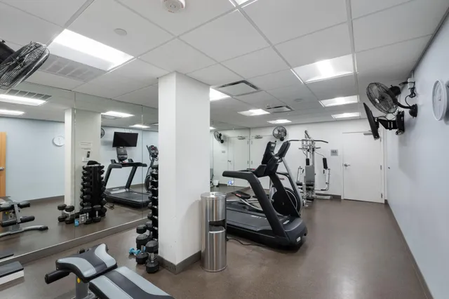 $2,450 | 1200 Nicollet Mall, Unit 218, Minneapolis, MN 55403