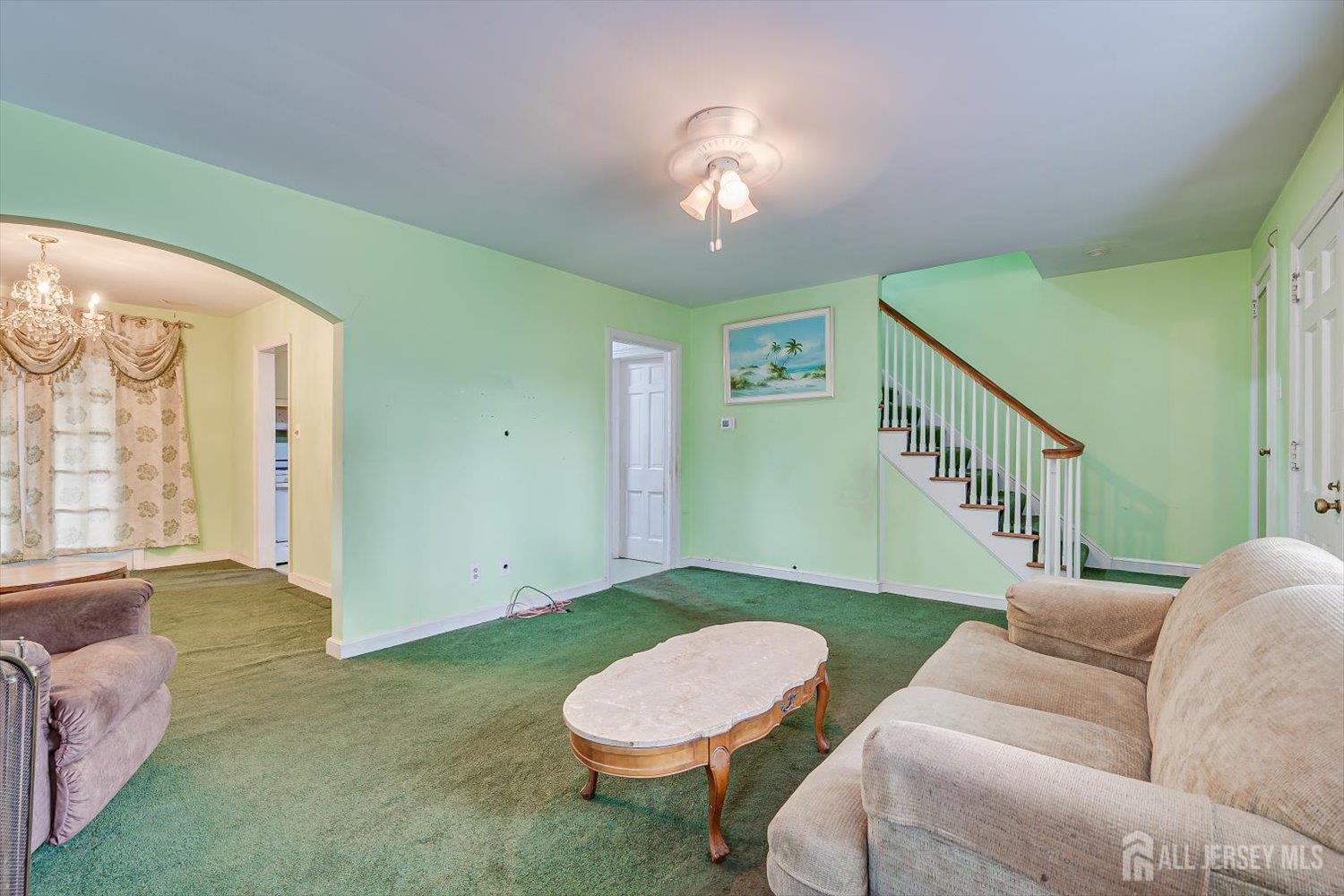 289 Hazel Place Union, NJ 07083 - Photo 6 of 23