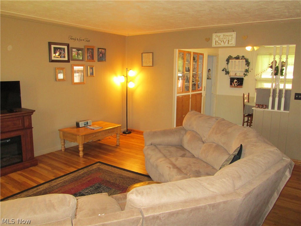 3920 Meister Road Lorain, OH 44053 - Photo 3 of 32 Gallery Image 3