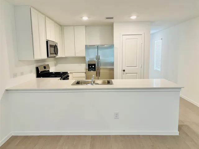 $1,895 | 1735 West Stroker Road, Crosby, TX 77532