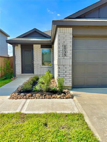 $1,895 | 1735 West Stroker Road, Crosby, TX 77532