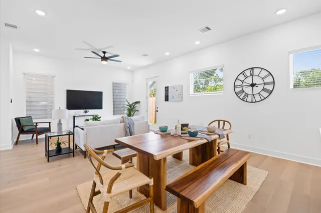 $2,345 | 5812 Highland Sky Lane, Houston, TX 77091