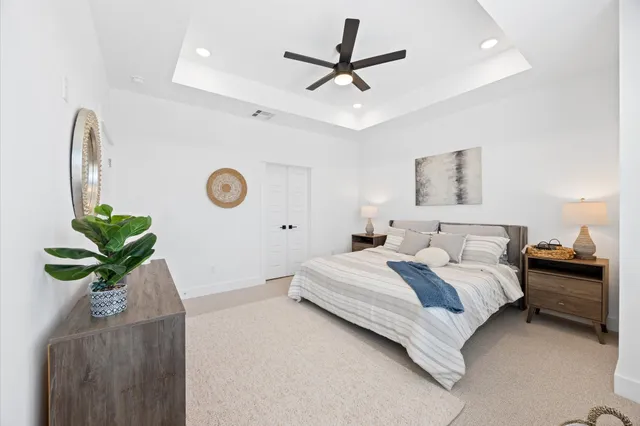 $2,345 | 5812 Highland Sky Lane, Houston, TX 77091