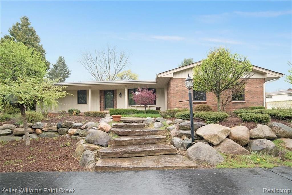 2778 Hillendale Drive Rochester Hills, MI 48309 - Photo 1 of 31