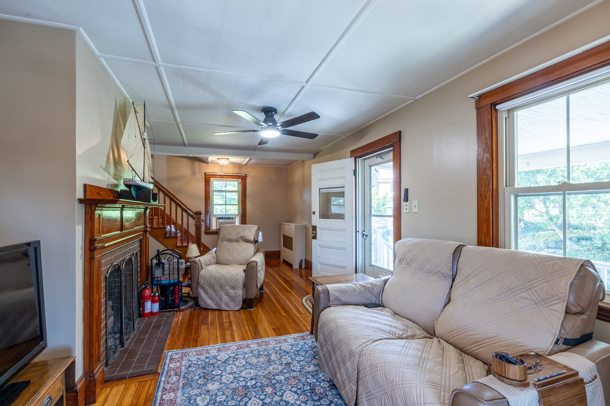 6 Hillcrest Road Beverly, MA 01915 - Photo 11 of 36 Gallery Image 11