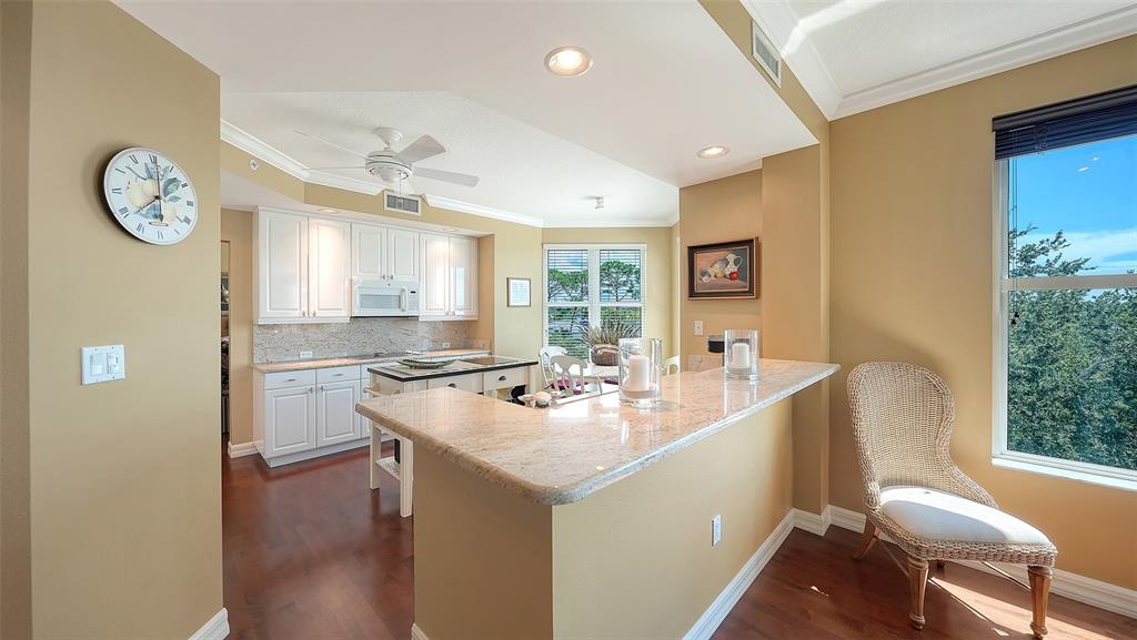 385 North Point Road, Unit 401 Osprey, FL 34229 - Photo 19 of 100 Gallery Image 19