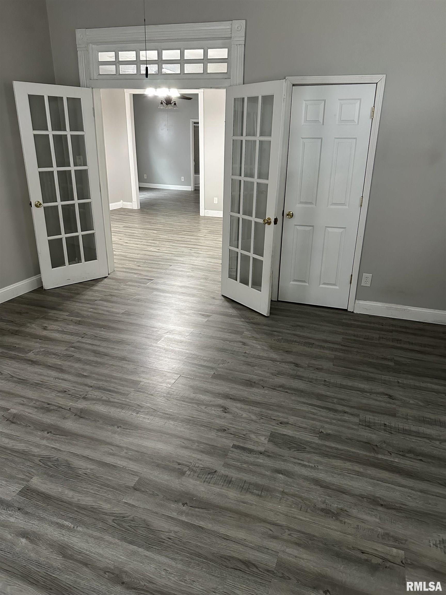 1829 Spruce Street Murphysboro, IL 62966 - Photo 5 of 16