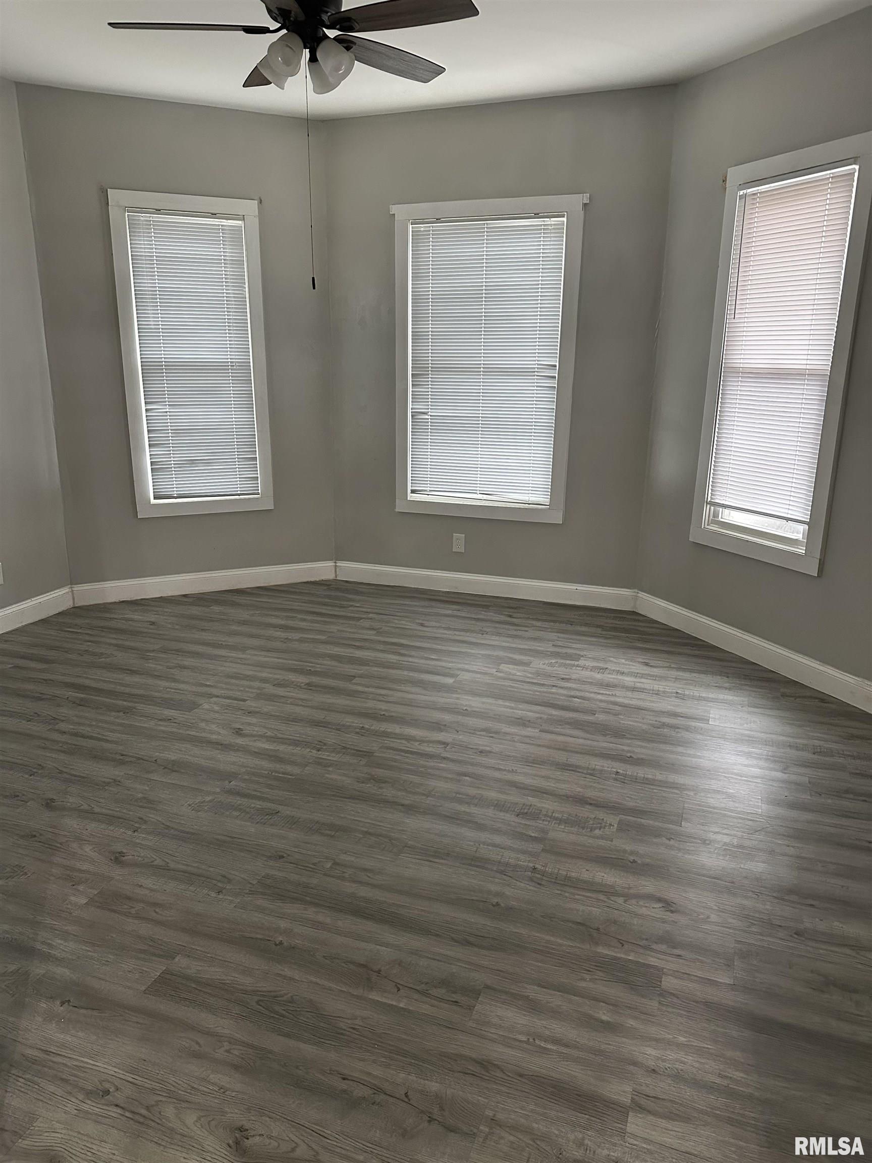 1829 Spruce Street Murphysboro, IL 62966 - Photo 6 of 16