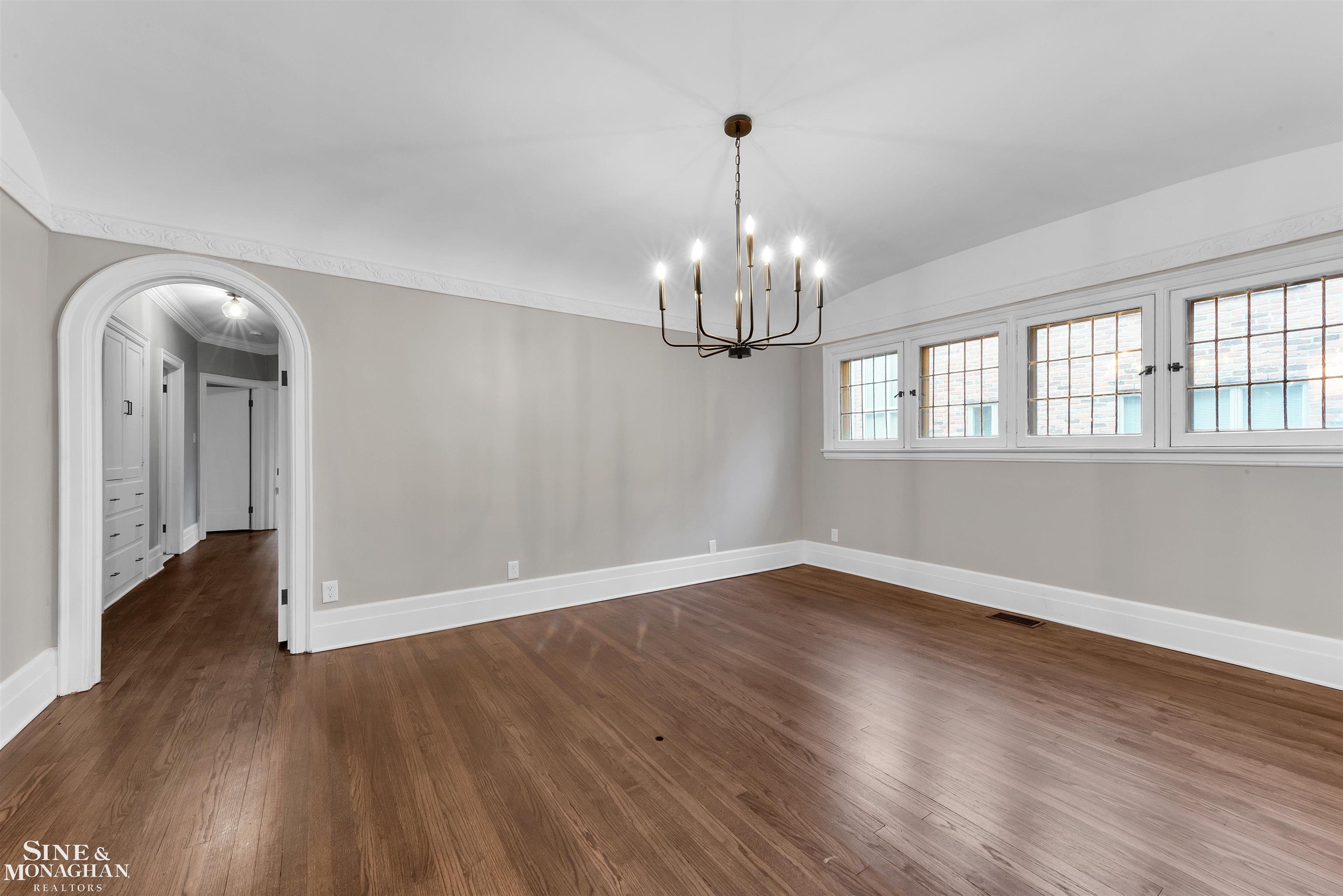 908 Trombley Road, Unit 2 Grosse Pointe, MI 48230 - Photo 9 of 73