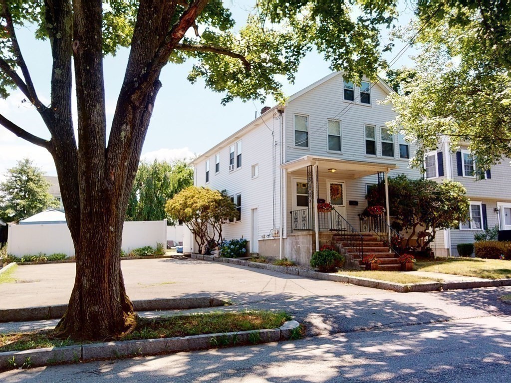 25-27 Charlotte Road Waltham, MA 02453 - Photo 2 of 24 Gallery Image 2