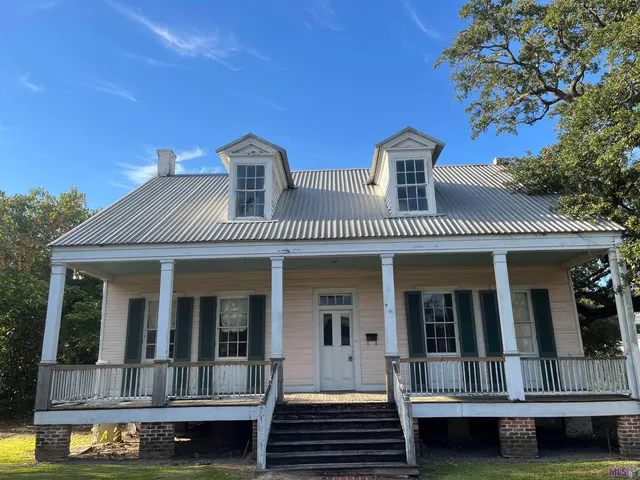 $205,000 | 58060 Court Street, Plaquemine, LA 70764