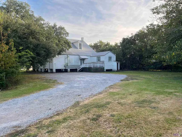 $205,000 | 58060 Court Street, Plaquemine, LA 70764