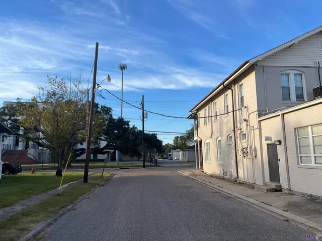 $205,000 | 58060 Court Street, Plaquemine, LA 70764