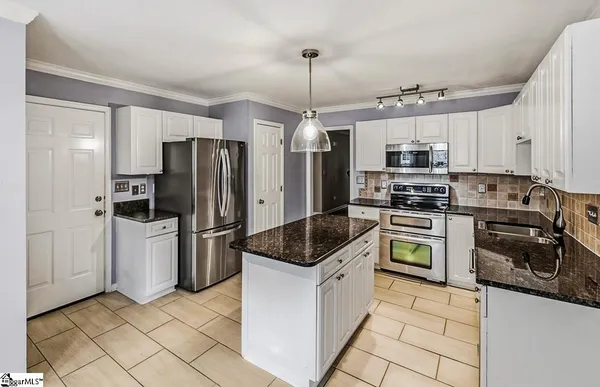 $340,000 | 51 Staffordshire Way, Simpsonville, SC 29681