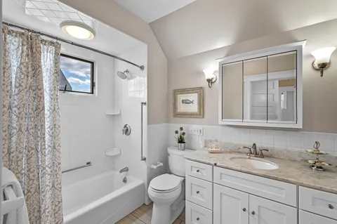 $875,000 | 2 Ellis Terrace, Swampscott, MA 01907