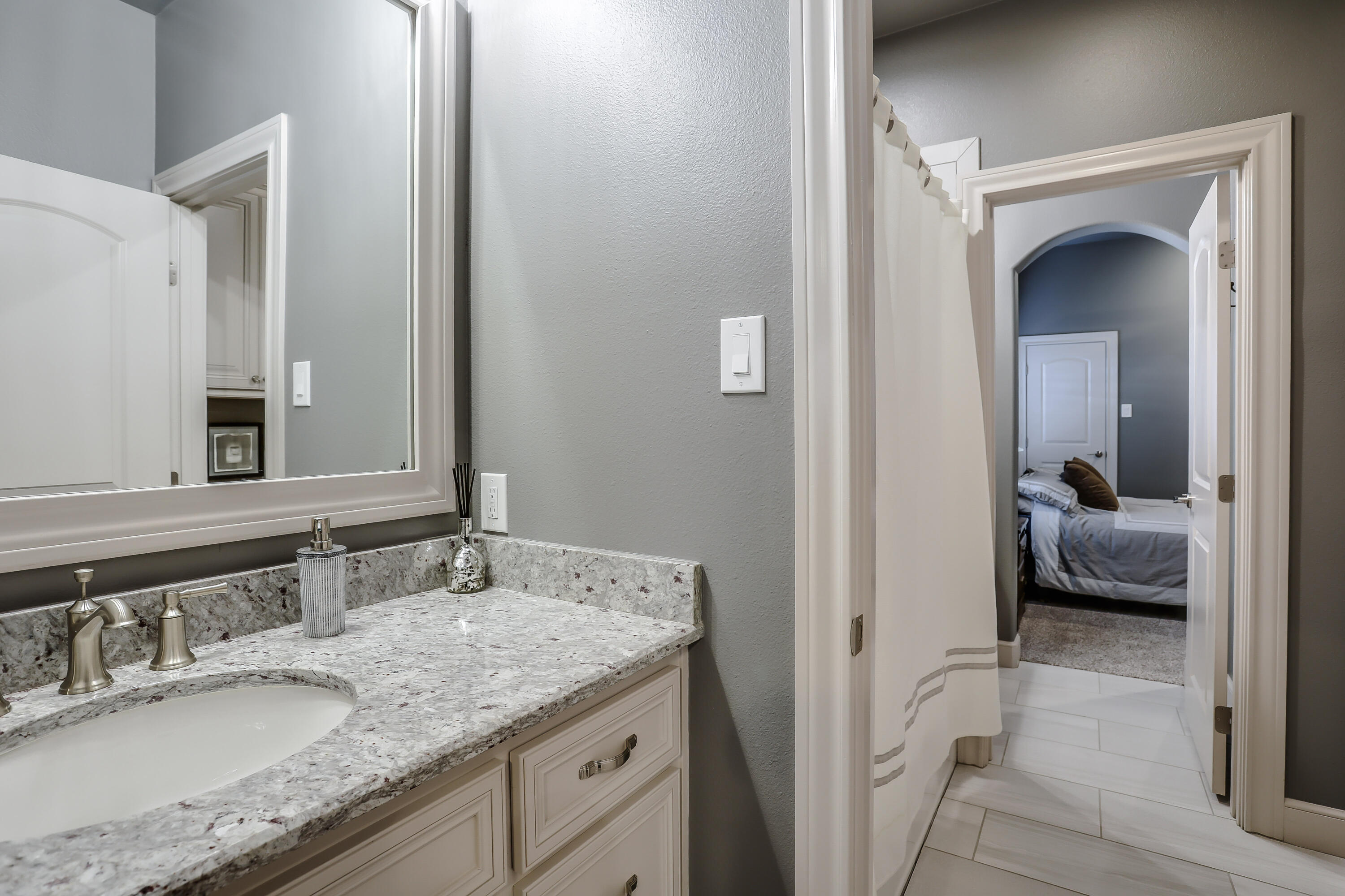 4910 109th Place Lubbock, TX 79424 - Photo 21 of 38 4910-121