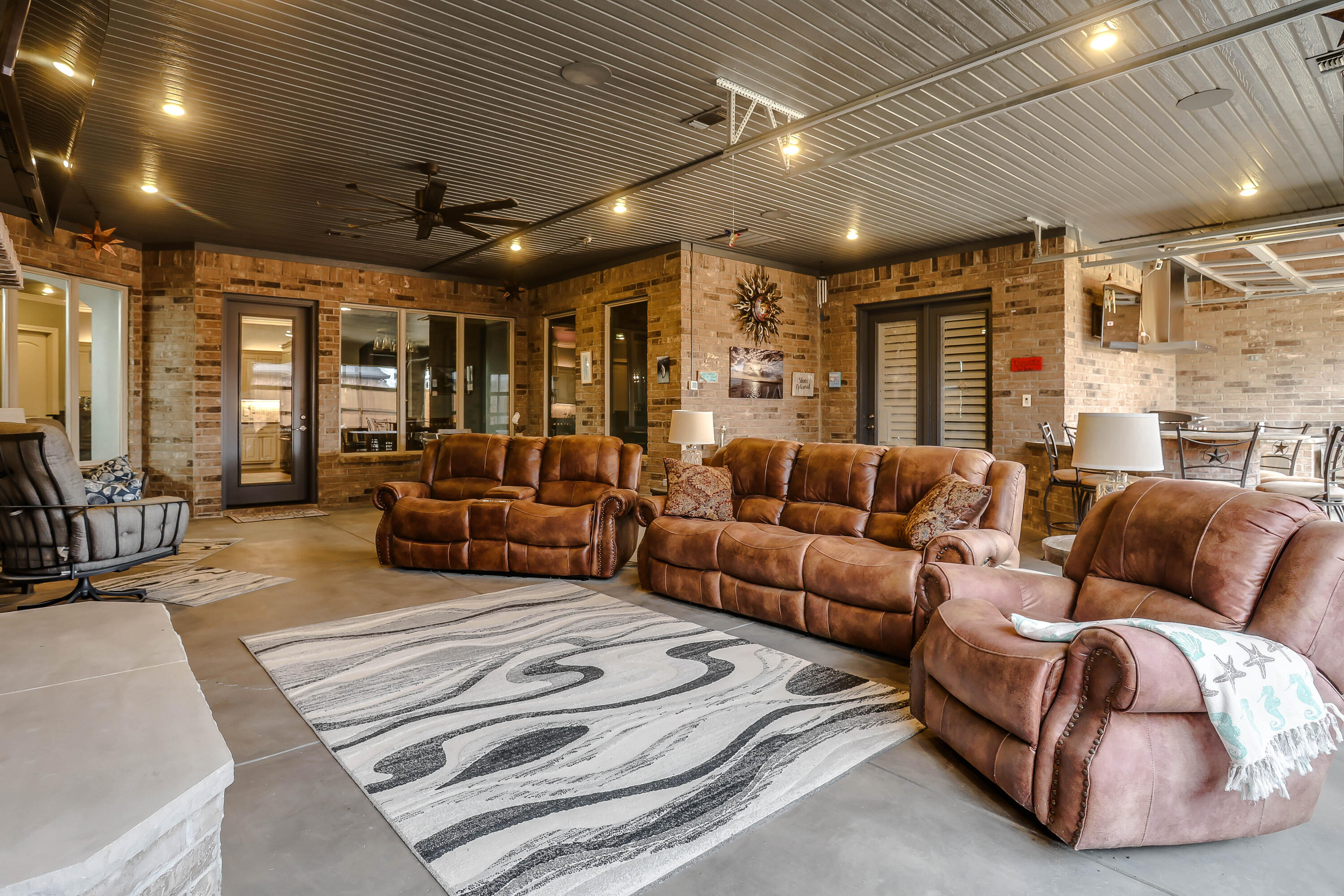 4910 109th Place Lubbock, TX 79424 - Photo 28 of 38 4910-128