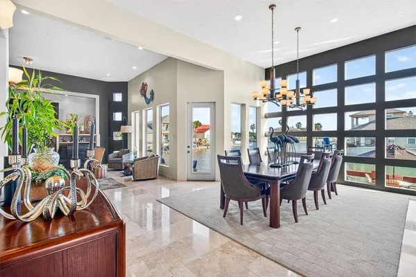 $1,150,000 | 112 Sailfish Court, Aransas Pass, TX 78336