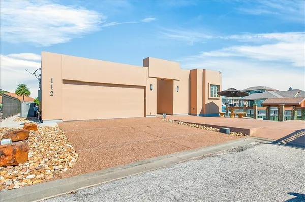 $1,150,000 | 112 Sailfish Court, Aransas Pass, TX 78336