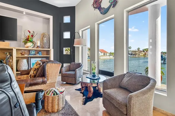 $1,150,000 | 112 Sailfish Court, Aransas Pass, TX 78336