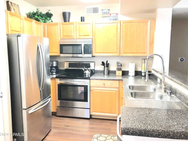 $2,500 | 19777 North 76th Street, Unit 1305, Scottsdale, AZ 85255