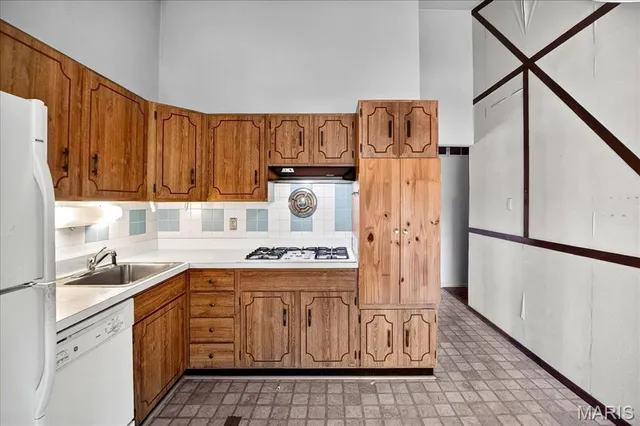 $249,000 | 141 Meadowlark Drive, St. Louis, MO 63146