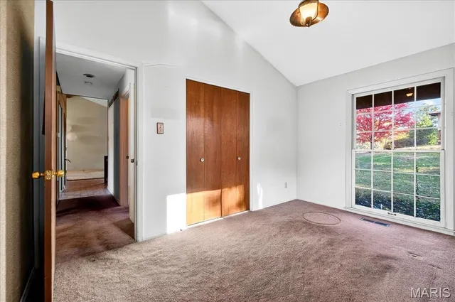 $249,000 | 141 Meadowlark Drive, St. Louis, MO 63146