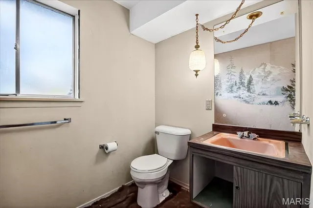 $249,000 | 141 Meadowlark Drive, St. Louis, MO 63146