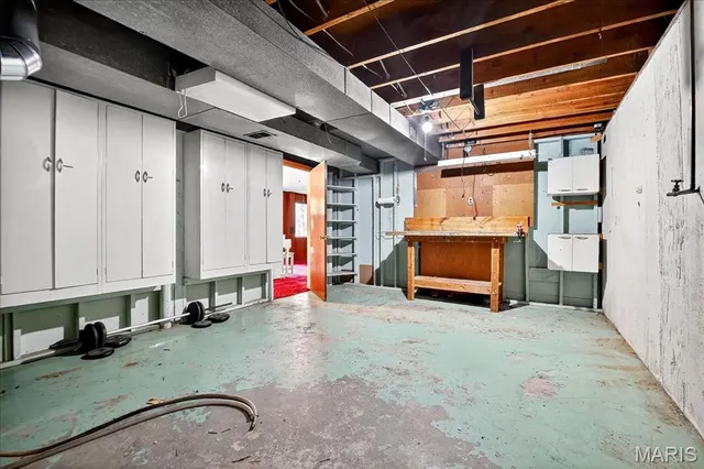 $249,000 | 141 Meadowlark Drive, St. Louis, MO 63146