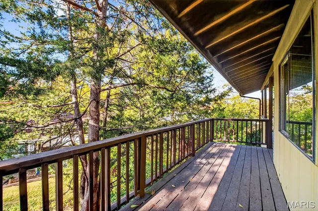 $249,000 | 141 Meadowlark Drive, St. Louis, MO 63146