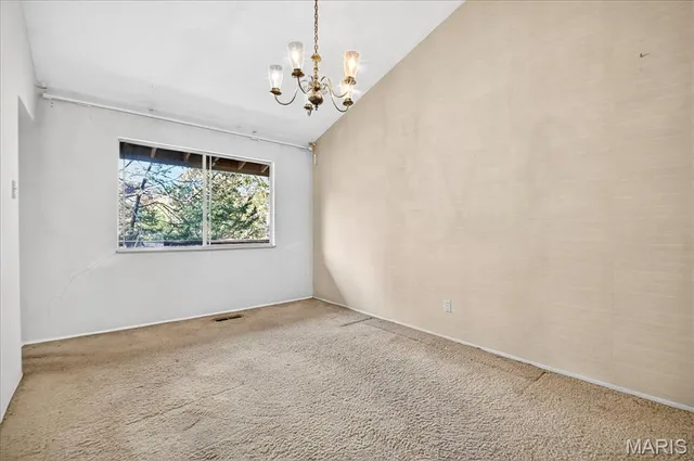 $249,000 | 141 Meadowlark Drive, St. Louis, MO 63146