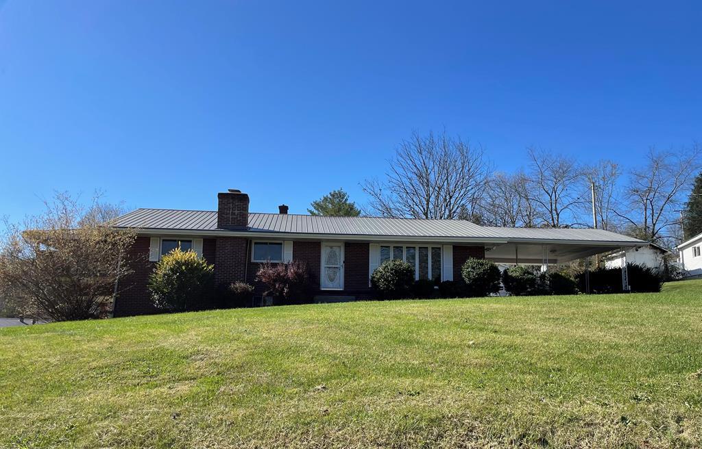 115 Old Honaker Road Honaker, VA 24260 - Photo 1 of 28 Gallery Image 1