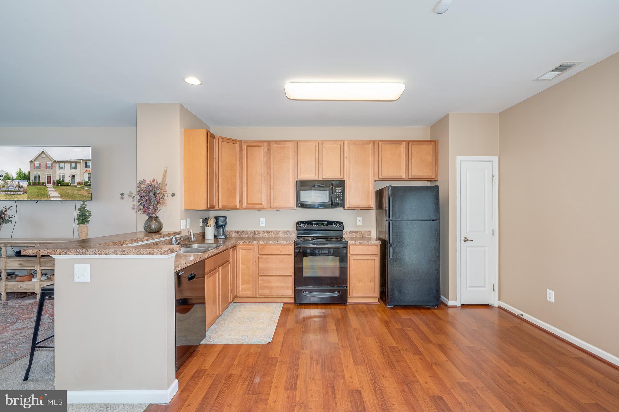 11 Streamside Place Falling Waters, WV 25419 - Photo 8 of 47 Gallery Image 8