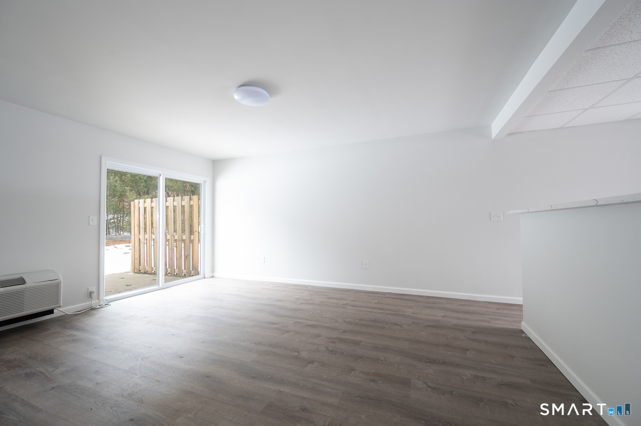 1030 Federal Road, Unit 301 Brookfield, CT 06804 - Photo 8 of 19