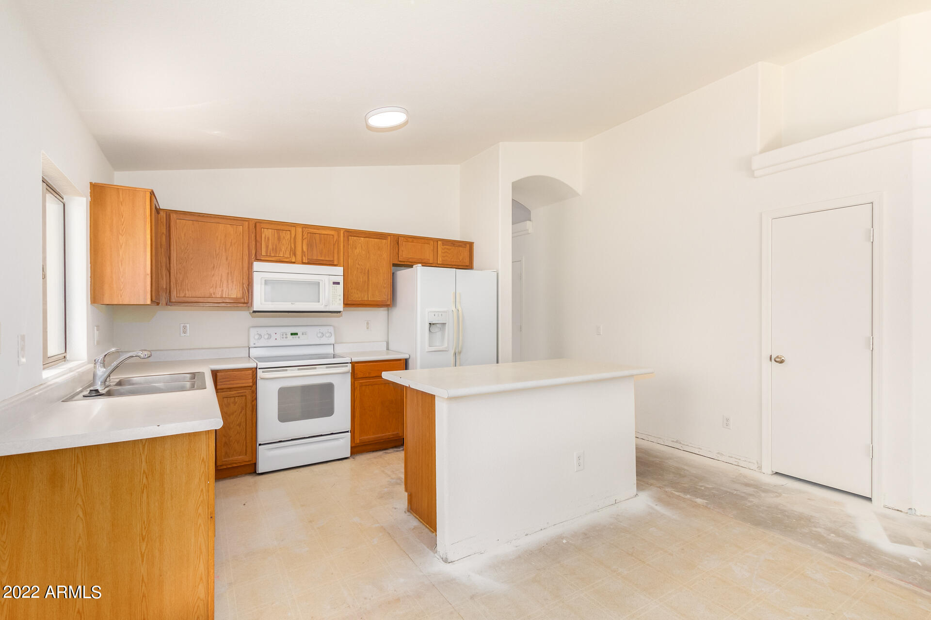 13053 West Redfield Road El Mirage, AZ 85335 - Photo 13 of 28 0013-12-Redfield