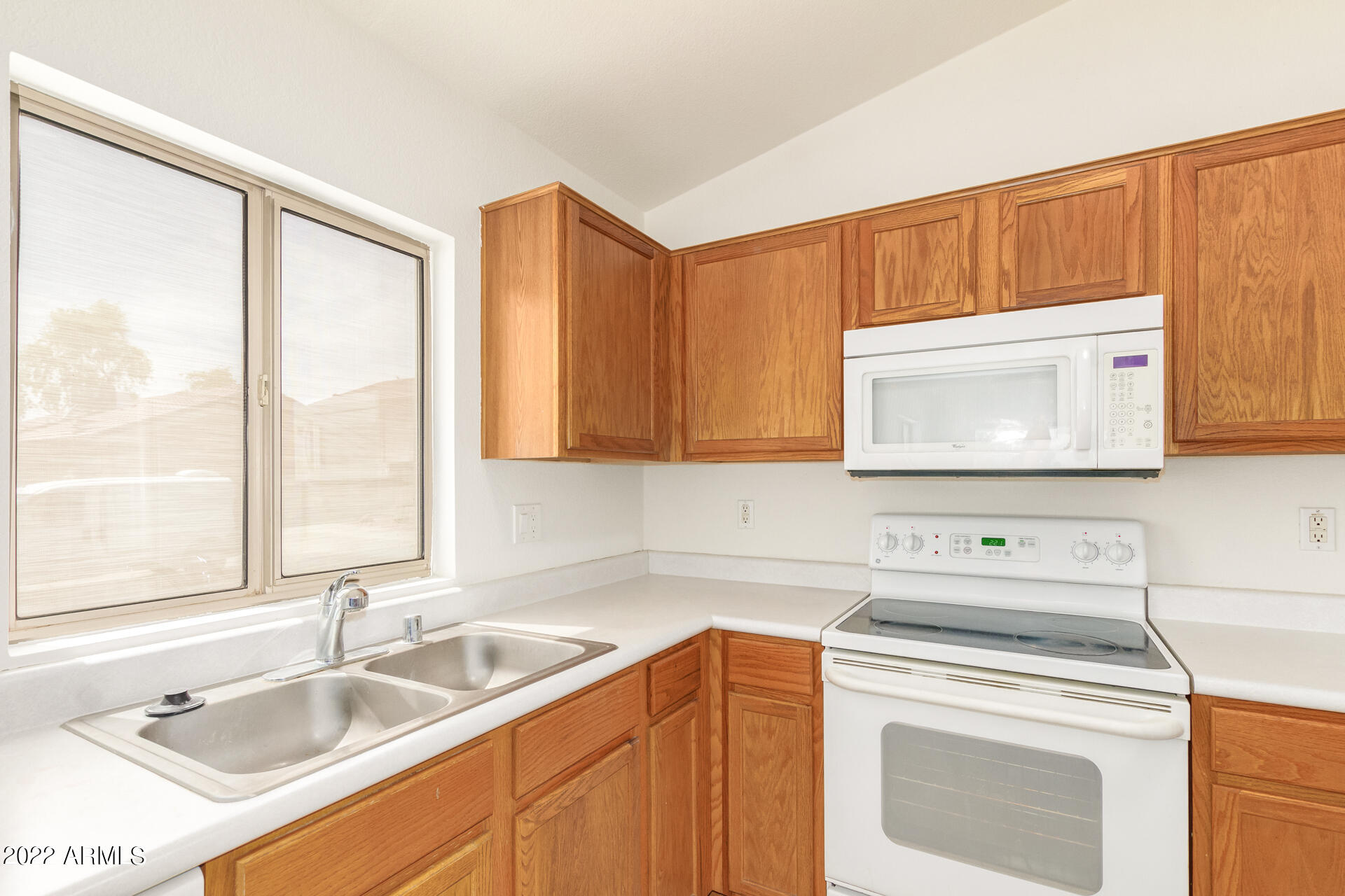13053 West Redfield Road El Mirage, AZ 85335 - Photo 17 of 28 0017-17-Redfield