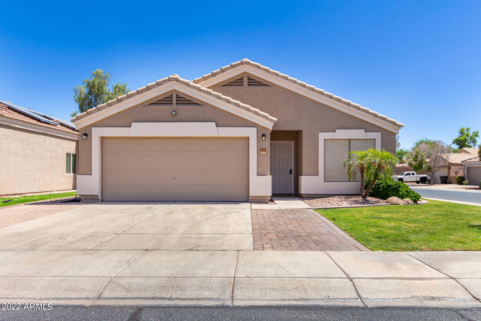 13053 West Redfield Road El Mirage, AZ 85335 - Photo 2 of 28 0001-1-Redfield