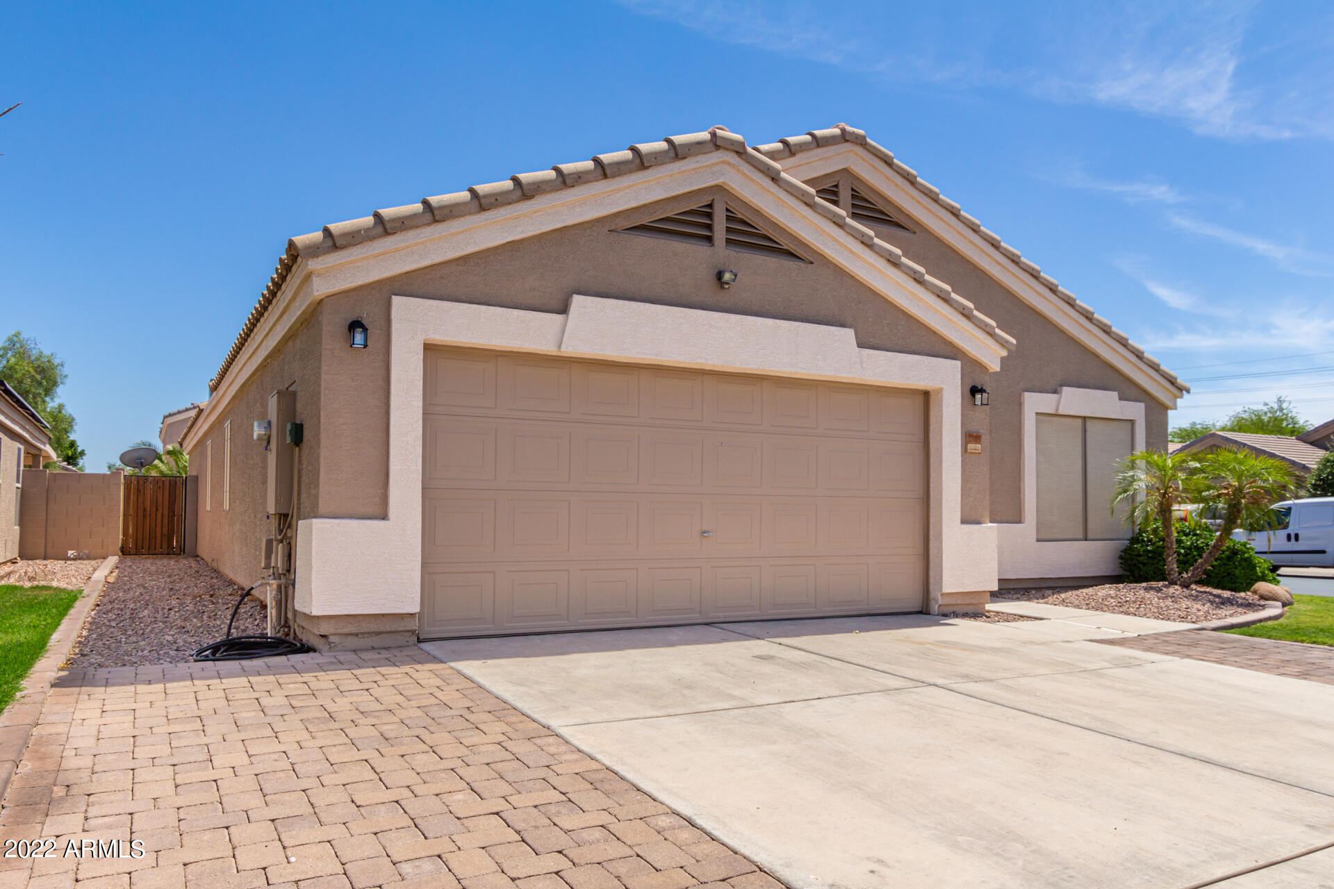 13053 West Redfield Road El Mirage, AZ 85335 - Photo 3 of 28 0003-2-Redfield