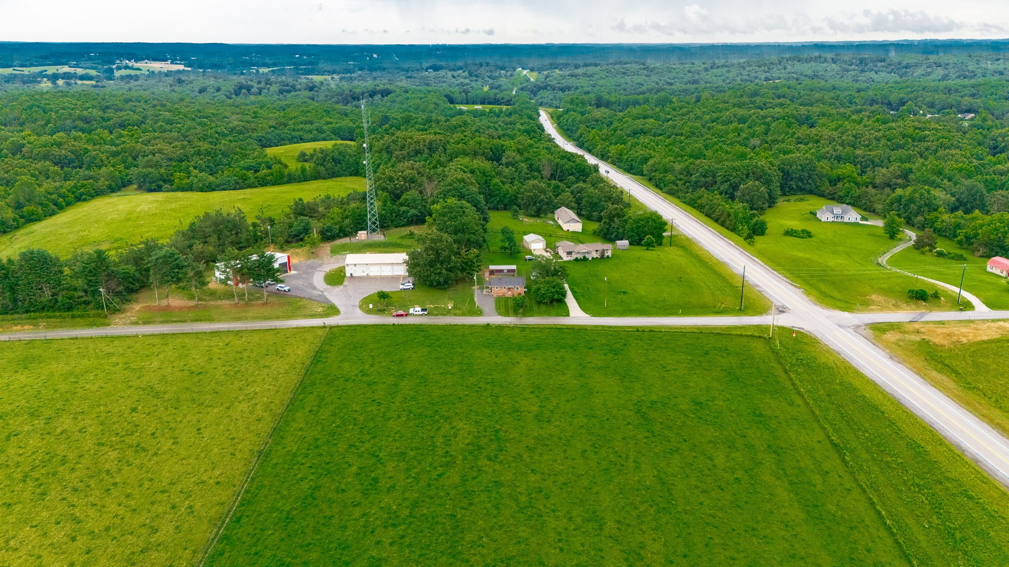 160 Blackey Bandy Road Bethpage, TN 37022 - Photo 5 of 40