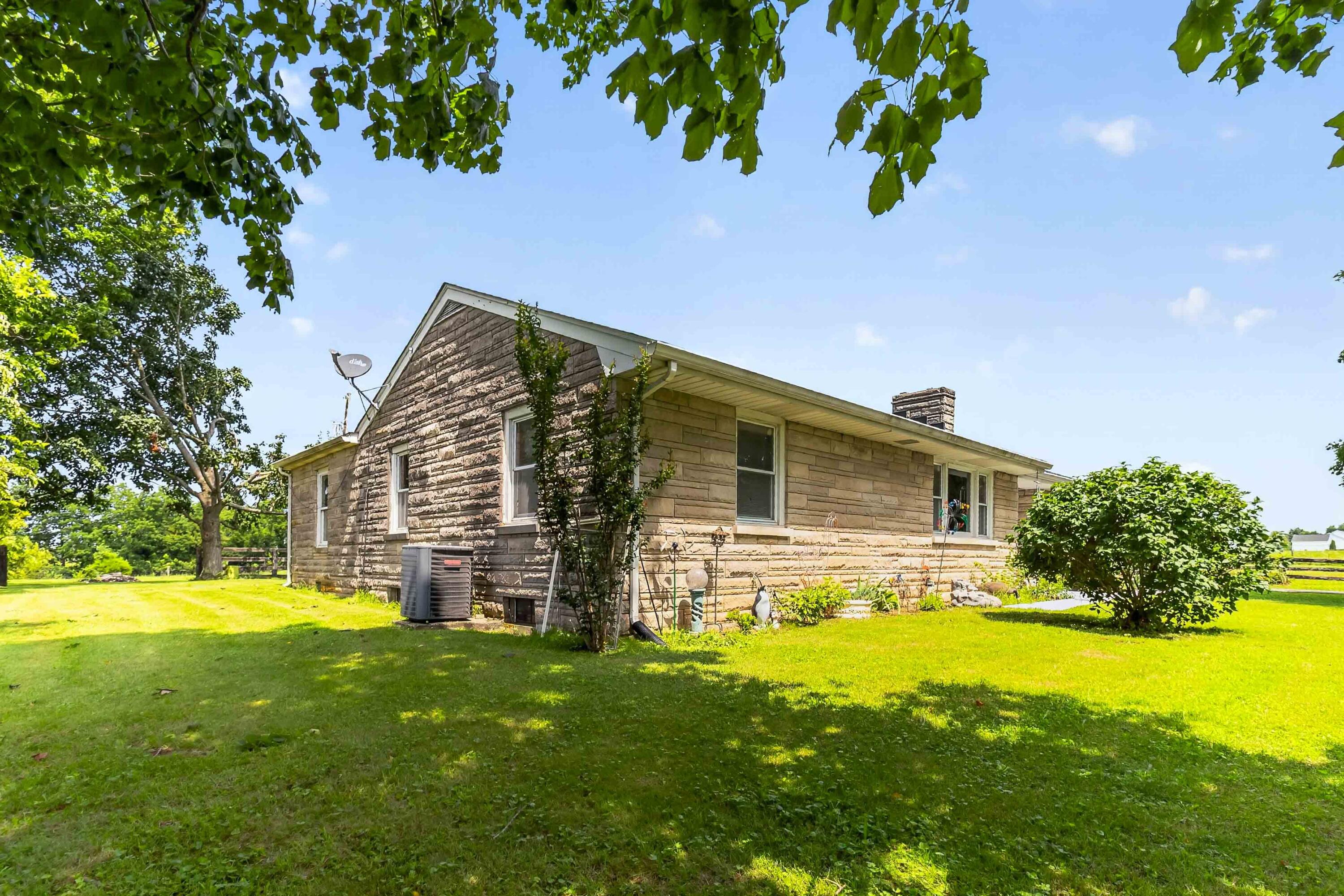 1730 Woods Road Versailles, KY 40383 - Photo 6 of 65 037