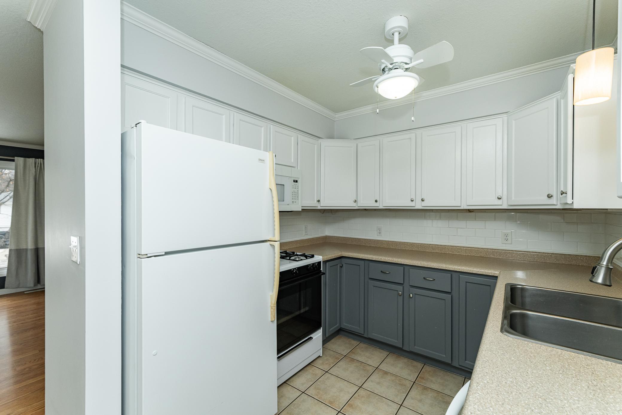 164 36th Avenue Northwest Rochester, MN 55901 - Photo 11 of 27