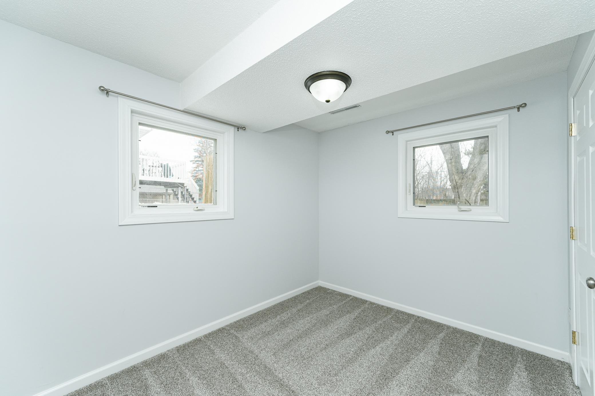 164 36th Avenue Northwest Rochester, MN 55901 - Photo 23 of 27