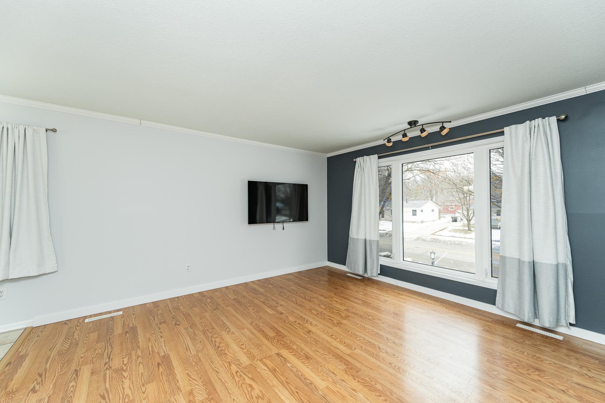 164 36th Avenue Northwest Rochester, MN 55901 - Photo 8 of 27