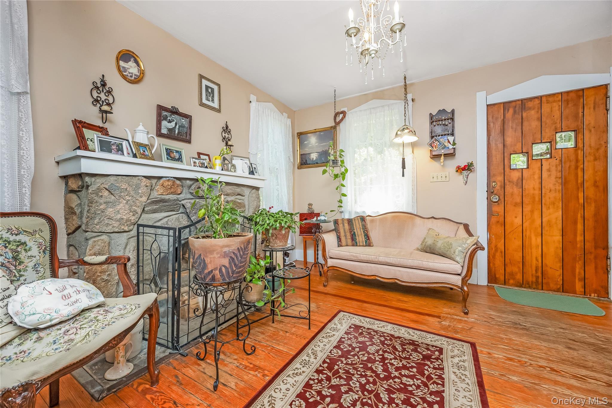12 Valkyr Road Rocky Point, NY 11778 - Photo 6 of 25