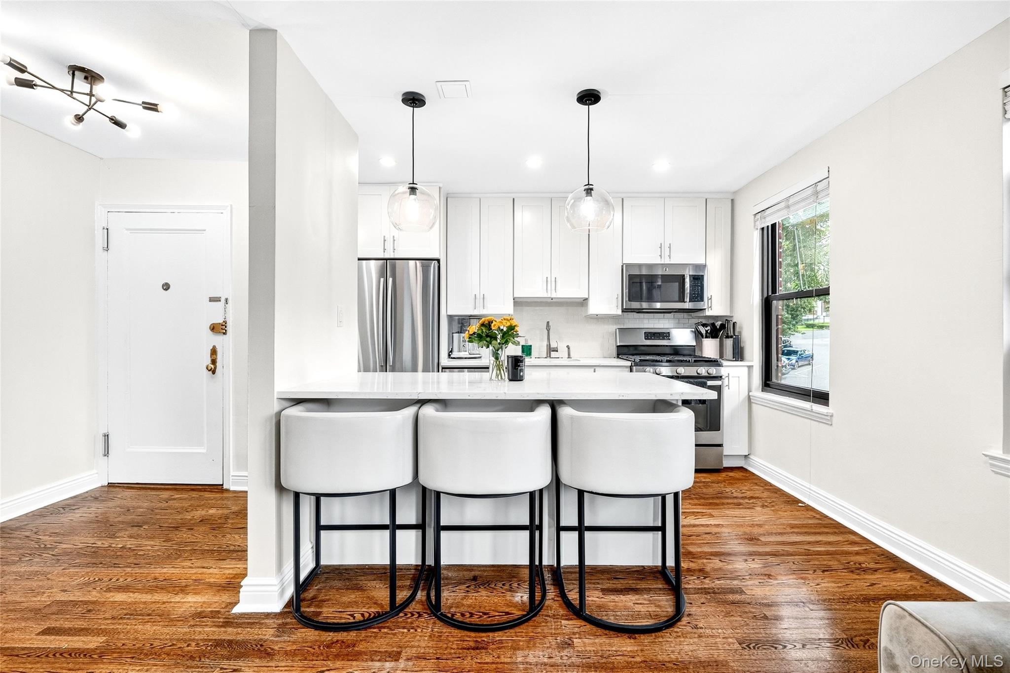 108 Richbell Road, Unit C4 Mamaroneck, NY 10543 - Photo 8 of 27